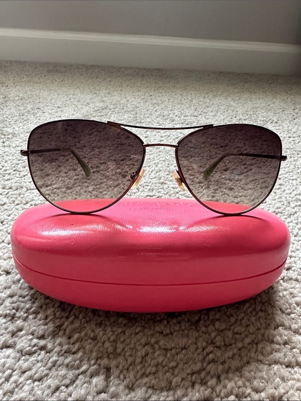 kate spade Brown Gradient Aviator Sunglasses with Pink Case